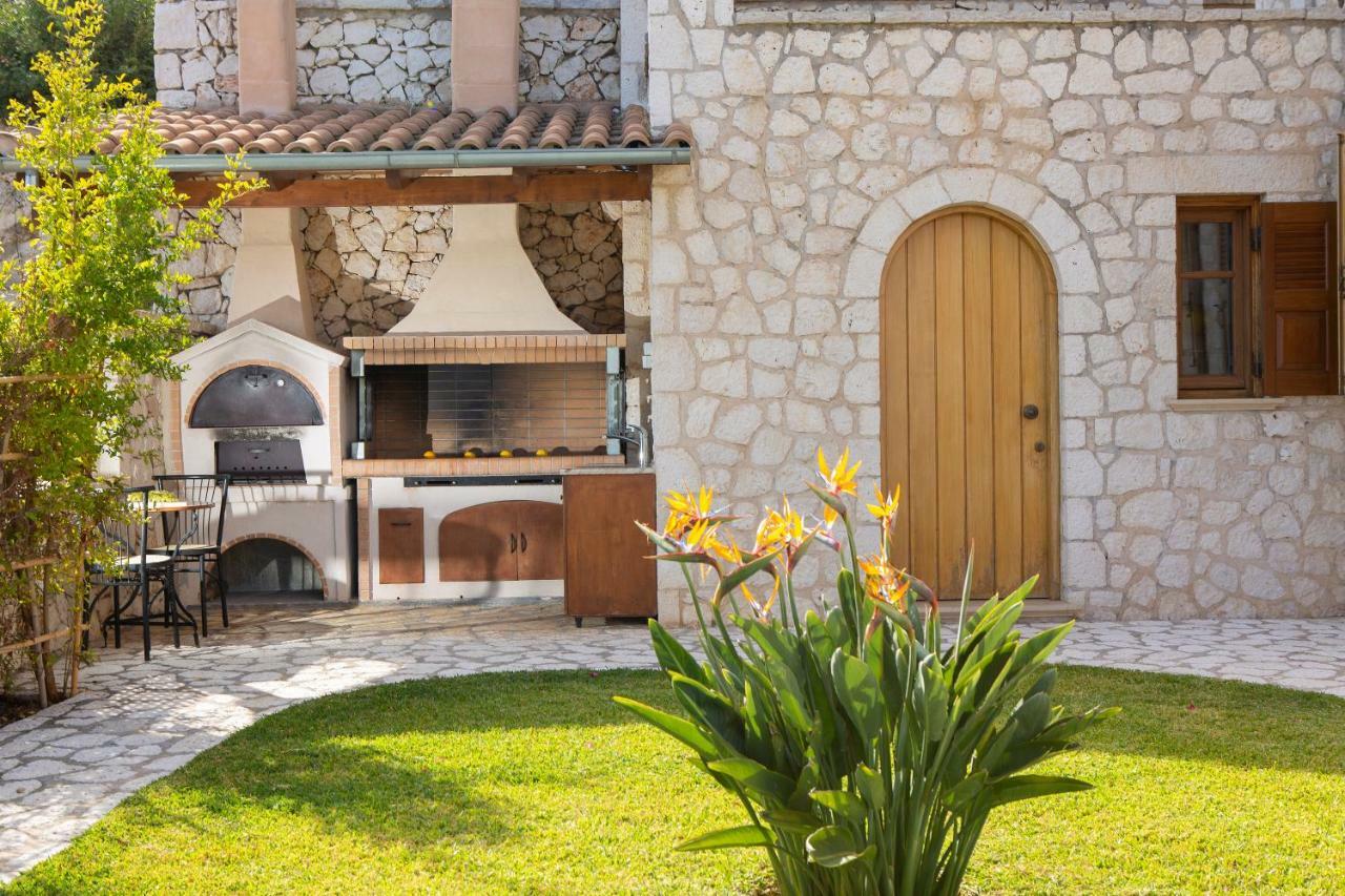 Villa Rubini Apolpaina Luaran gambar